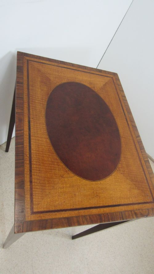 PRETTY 19TH CENTURY SIDE TABLE - ADDITIONAL PHOTO 8