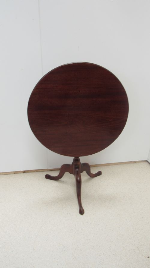 GEORGIAN MAHOGANY TRIPOD TABLE - ADDITIONAL PHOTO 1