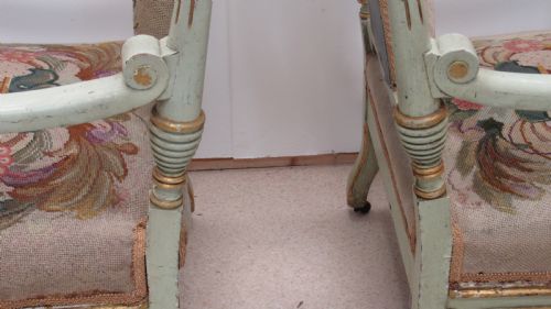 SUPERB PAIR OF PAINTED DECORATIVE ITALIAN LOUNGE CHAIRS - ADDITIONAL PHOTO 15