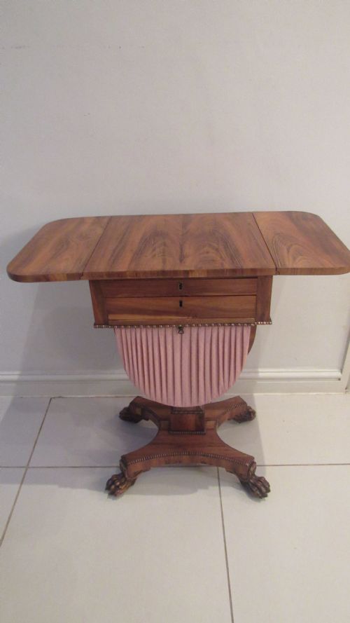 WILLIAM 1V FEATHERED MAHOGANY SEWING LAMP TABLE - ADDITIONAL PHOTO 1