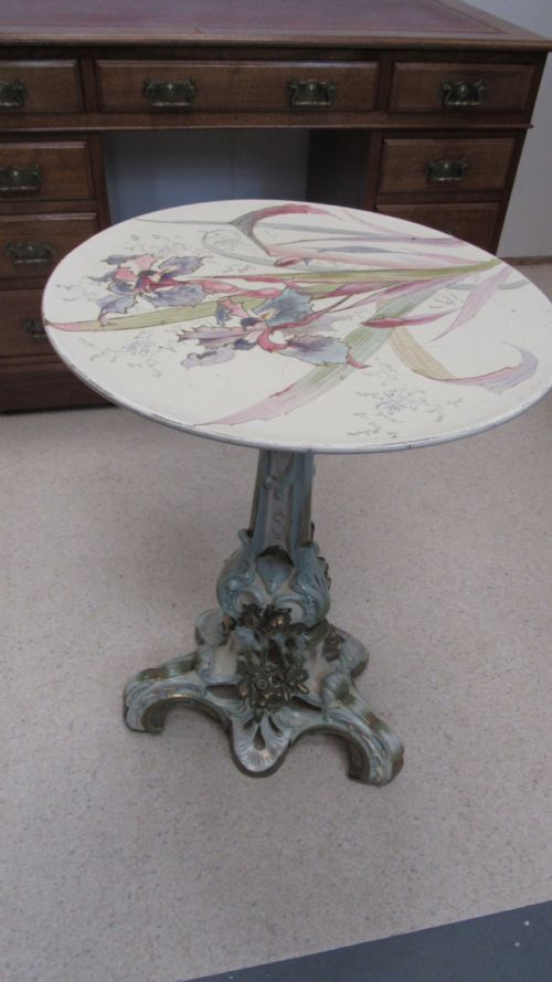 A WONDERFUL AND RARE POTTERY ART NOUVEAU TABLE - ADDITIONAL PHOTO 5