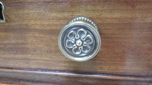 BEAUTIFUL VICTORIAN MAHOGANY PEDESTAL DESK - ADDITIONAL PHOTO 7
