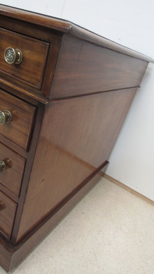 BEAUTIFUL VICTORIAN MAHOGANY PEDESTAL DESK - ADDITIONAL PHOTO 11