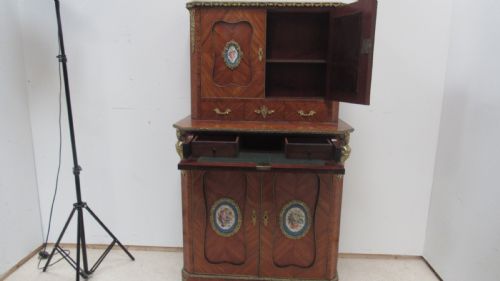 FABULOUS SIDE CABINET - ADDITIONAL PHOTO 23