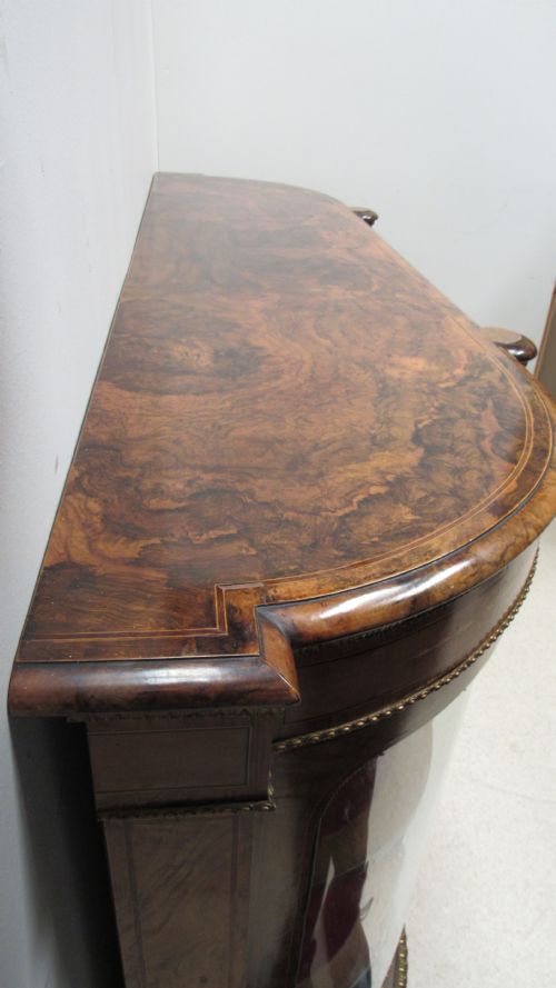 WONDERFUL QUALITY WALNUT CREDENZA - ADDITIONAL PHOTO 6