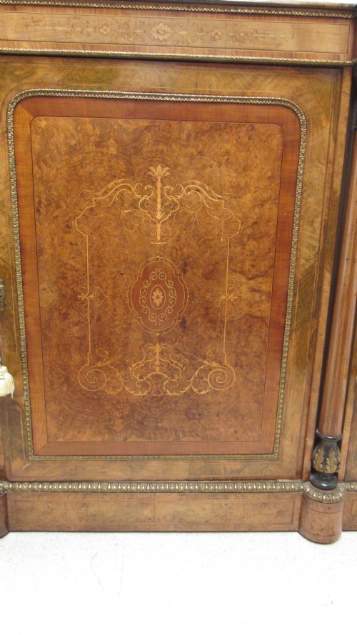 WONDERFUL QUALITY WALNUT CREDENZA - ADDITIONAL PHOTO 11