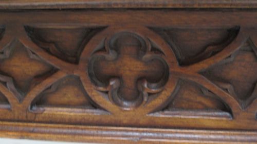 A WONDERFUL OAK GOTHIC REFECTORY TABLE - ADDITIONAL PHOTO 2