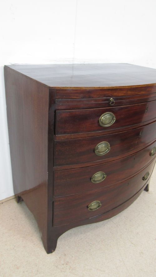 ELEGANT SMALL BOW FRONT CHEST WITH A BRUSHING SLIDE - ADDITIONAL PHOTO 11