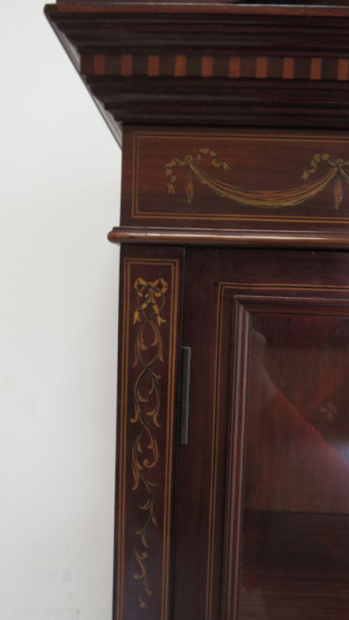 A MOST EXQUISITE EDWARDIAN INLAID DISPLAY CABINET - ADDITIONAL PHOTO 14