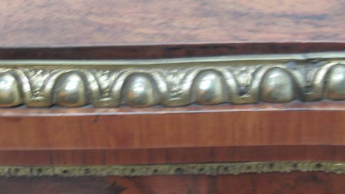 A WONDERFUL SERPENTINE CREDENZA OF EXHIBITION QUALITY - ADDITIONAL PHOTO 16