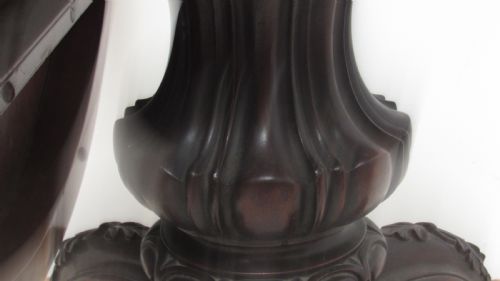 WONDERFUL QUALITY SMALL L CIRCULAR MARQUETRY TABLE - ADDITIONAL PHOTO 10