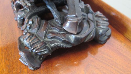 A GREAT AND LARGE CARVING - ADDITIONAL PHOTO 8