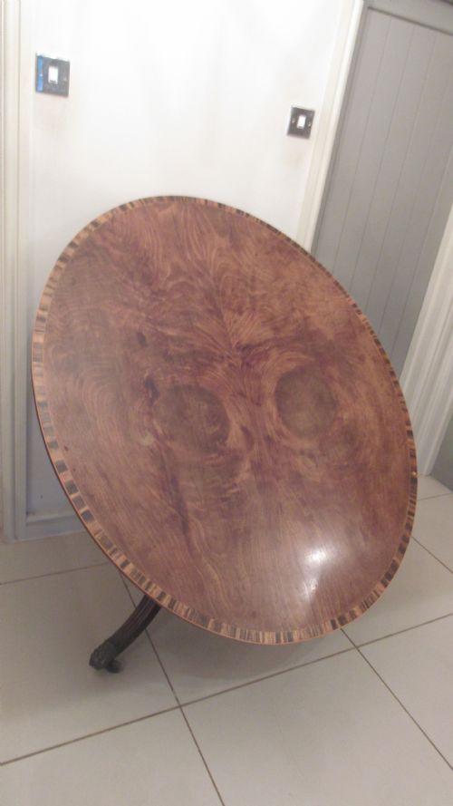 A WONDERFUL GEORGIAN DINING CENTRE TABLE - ADDITIONAL PHOTO 1