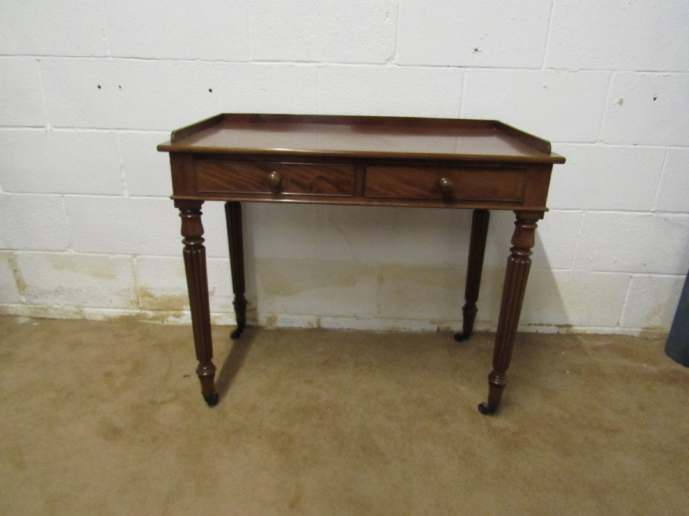 GILLOWS 19thc side table 