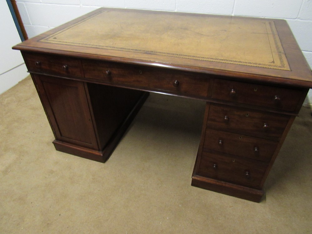 superb early victorian partners desk View XIII