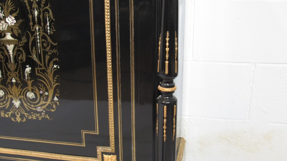 Marquetry side cabinet  View VI