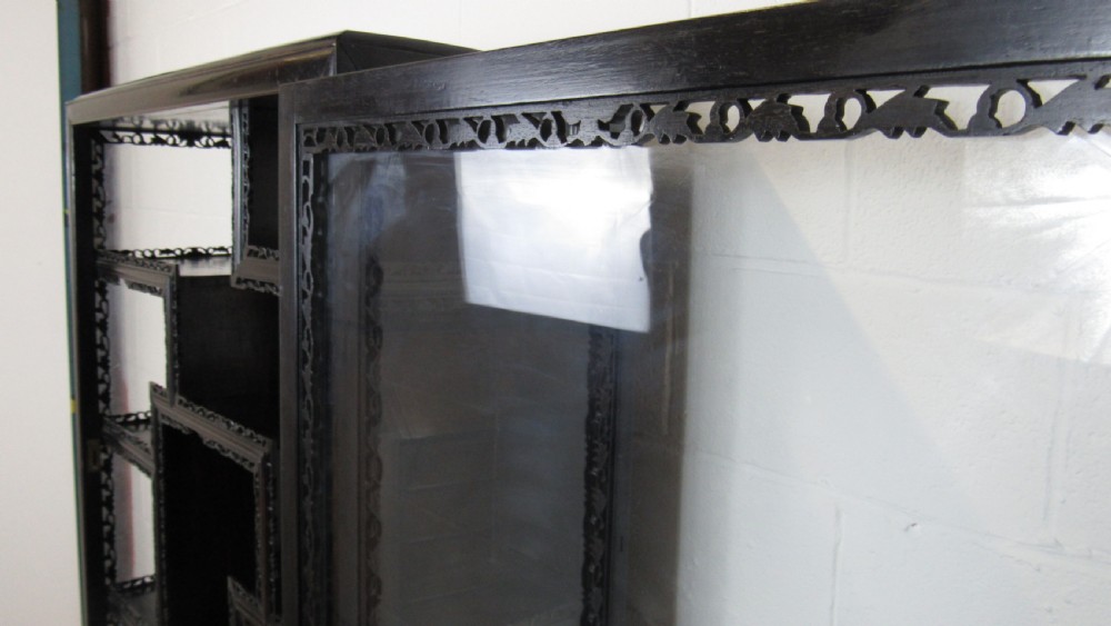 Rare 19thc  chinese  cabinet View VI
