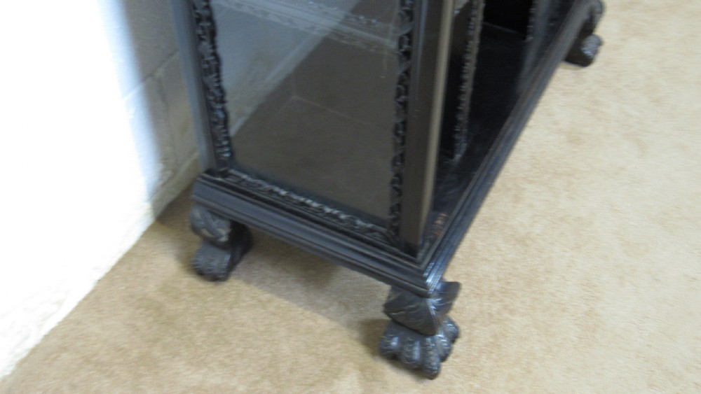 Rare 19thc  chinese  cabinet View XII