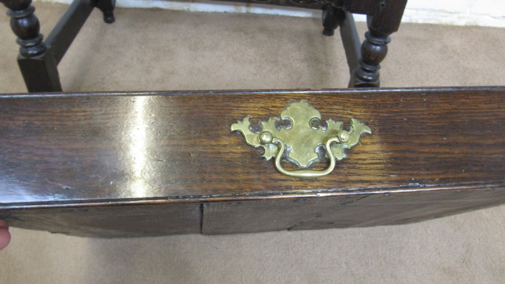 17th century oak side table View XIII