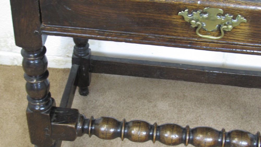 17th century oak side table View XXI