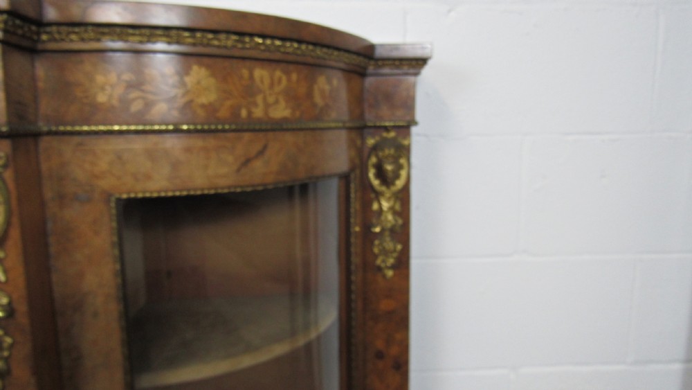 Superb quality walnut credenza side cabinet  View V