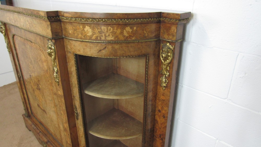 Superb quality walnut credenza side cabinet  View XIII