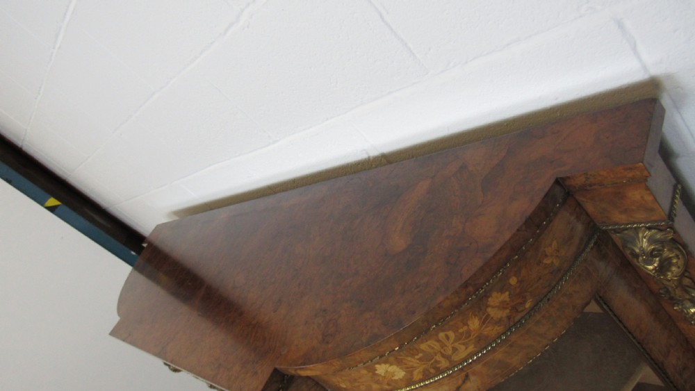 Superb quality walnut credenza side cabinet  View XIV