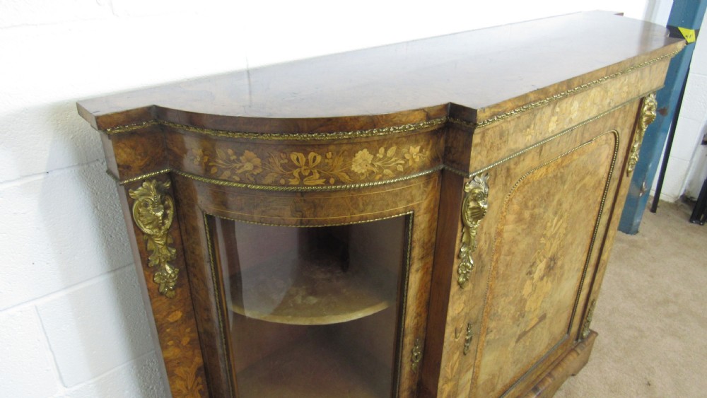 Superb quality walnut credenza side cabinet  View XV