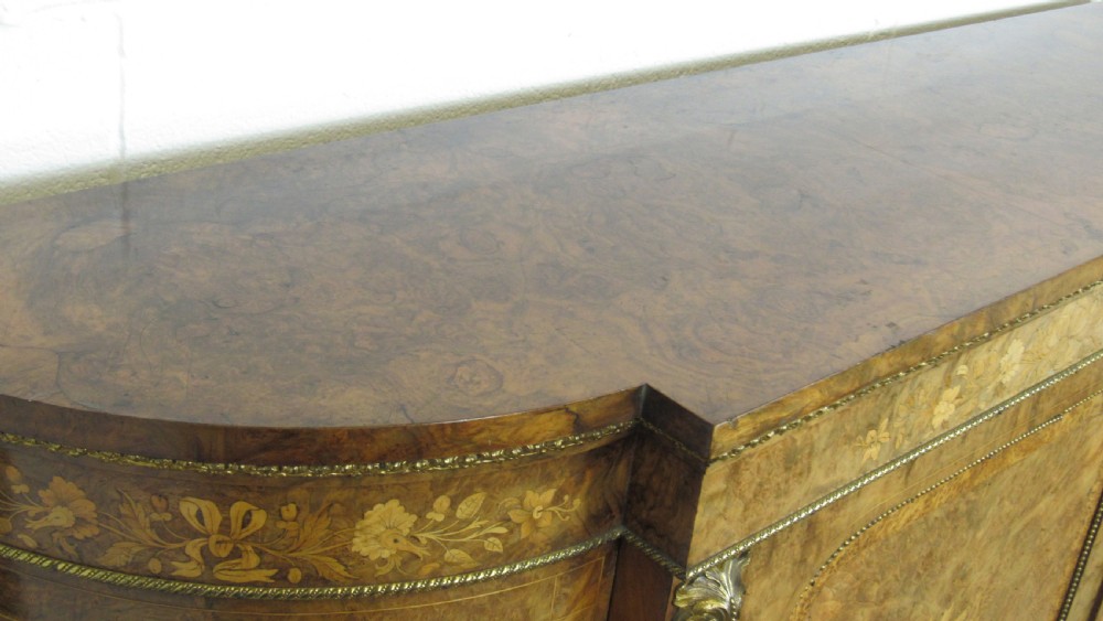 Superb quality walnut credenza side cabinet  View XVI