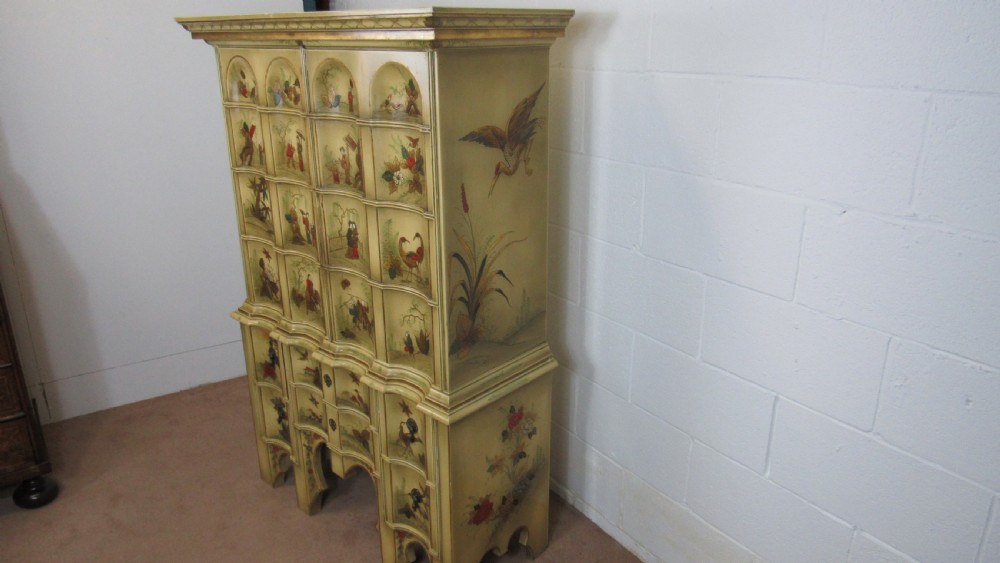 Laquered chinoiserie cocktail cabinet View VIII