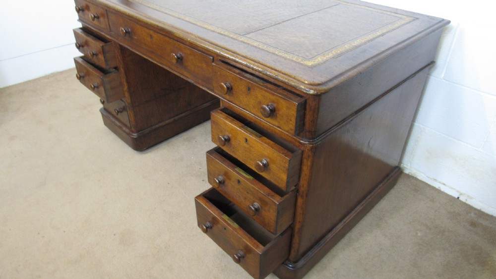 19th century oak pedestal desk  View XIV