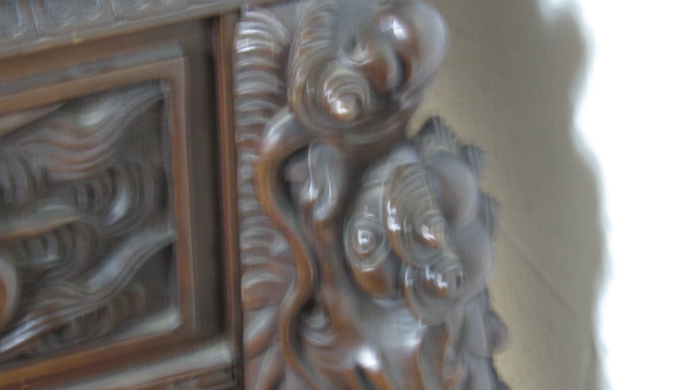 Fantastic carved dressing table   View XIV