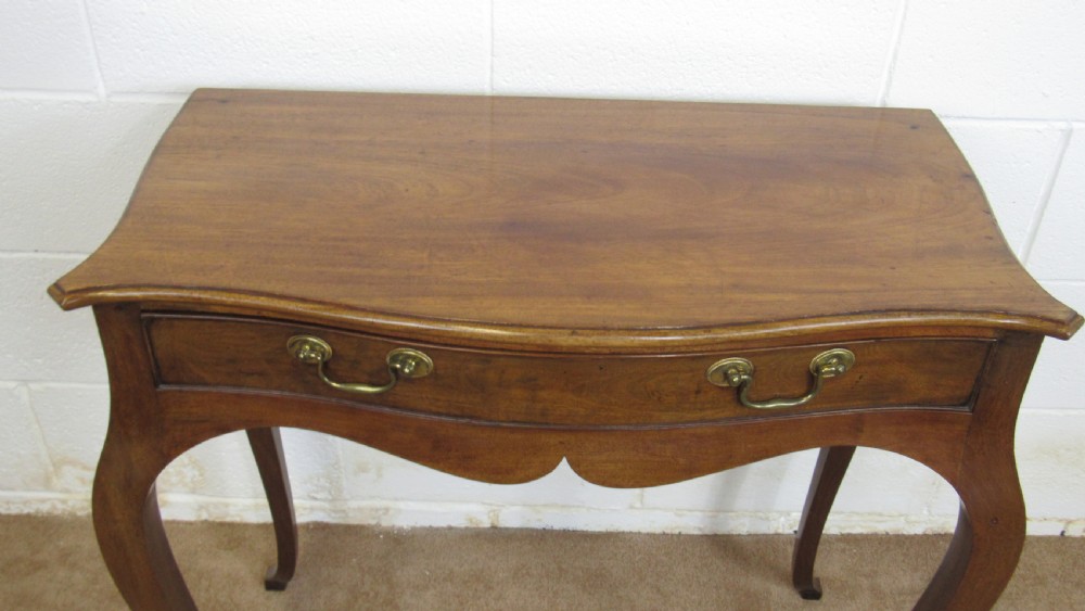 Elegant Georgian Side Table  View VI