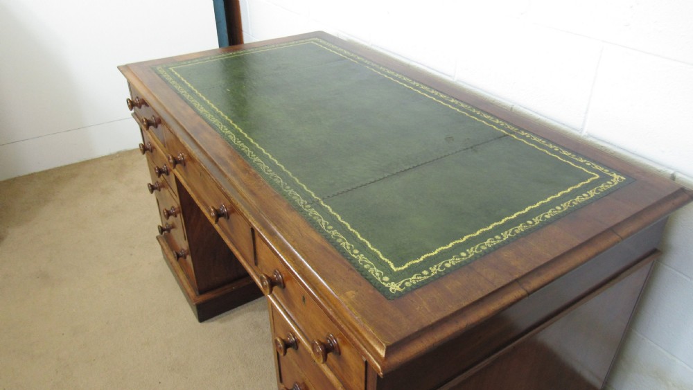 Victorian mahogany pedestal desk  View IV