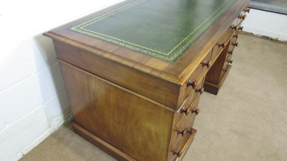 Victorian mahogany pedestal desk  View VIII