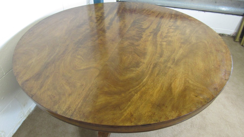 SUPERB MAHOGANY CENTRE TABLE  View XV