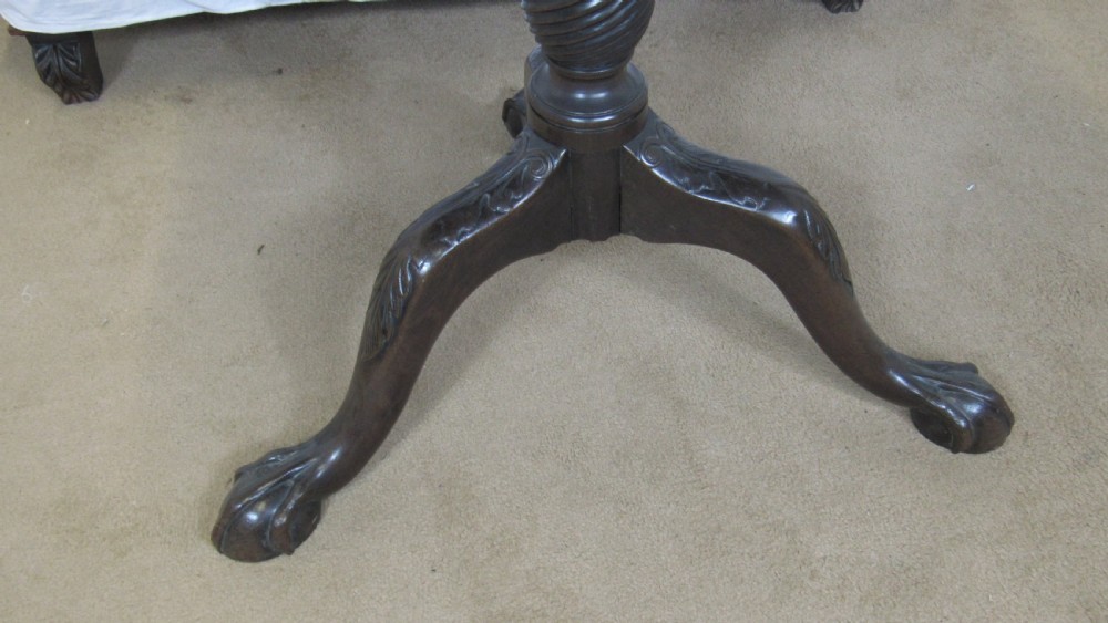 Irish Georgian circular table  View V