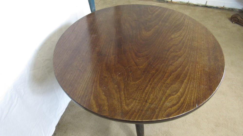 Irish Georgian circular table  View VIII