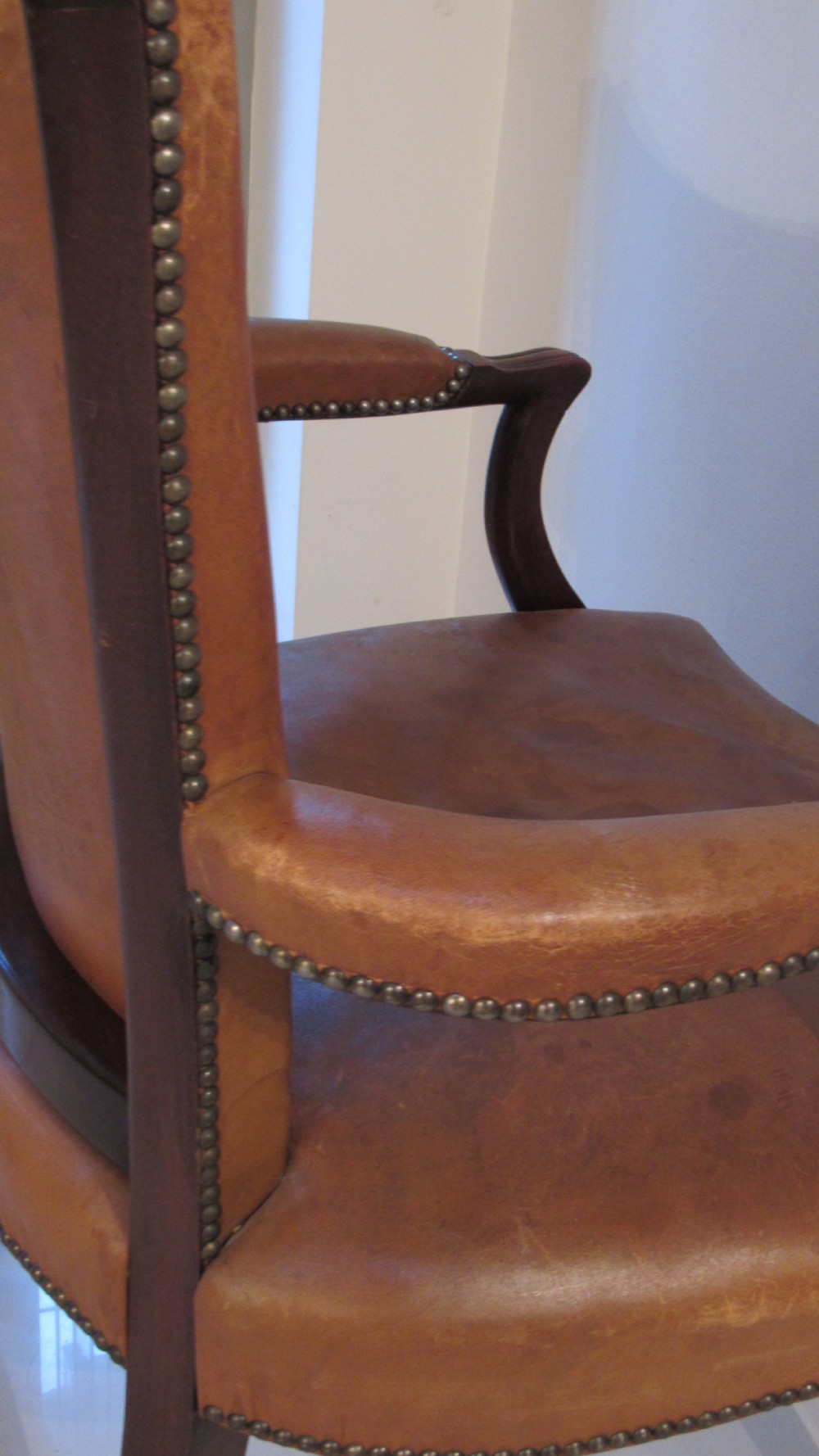superb leather desk chair  View XVIII