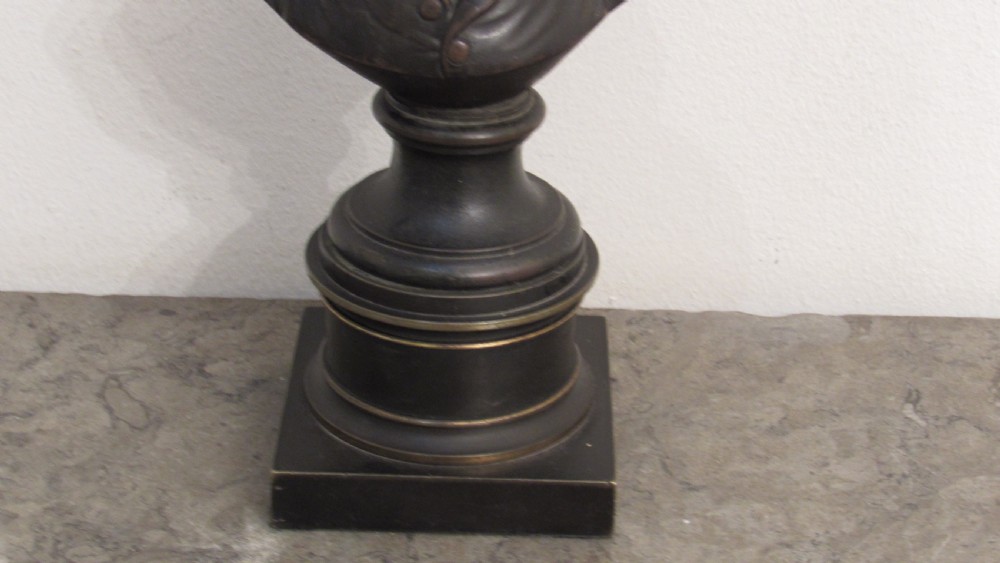 19thc bronze bust  View V