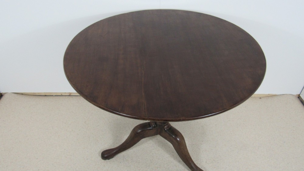 Georgian mahogany snap top table  View XIII