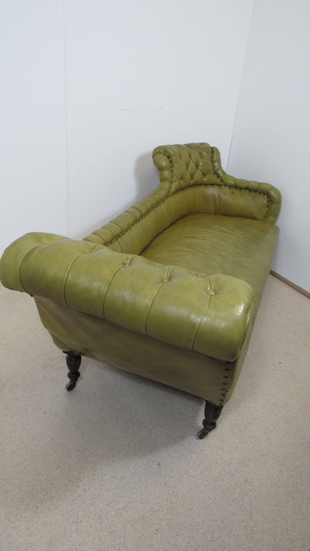 Victorian leather chaise lounge View VIII