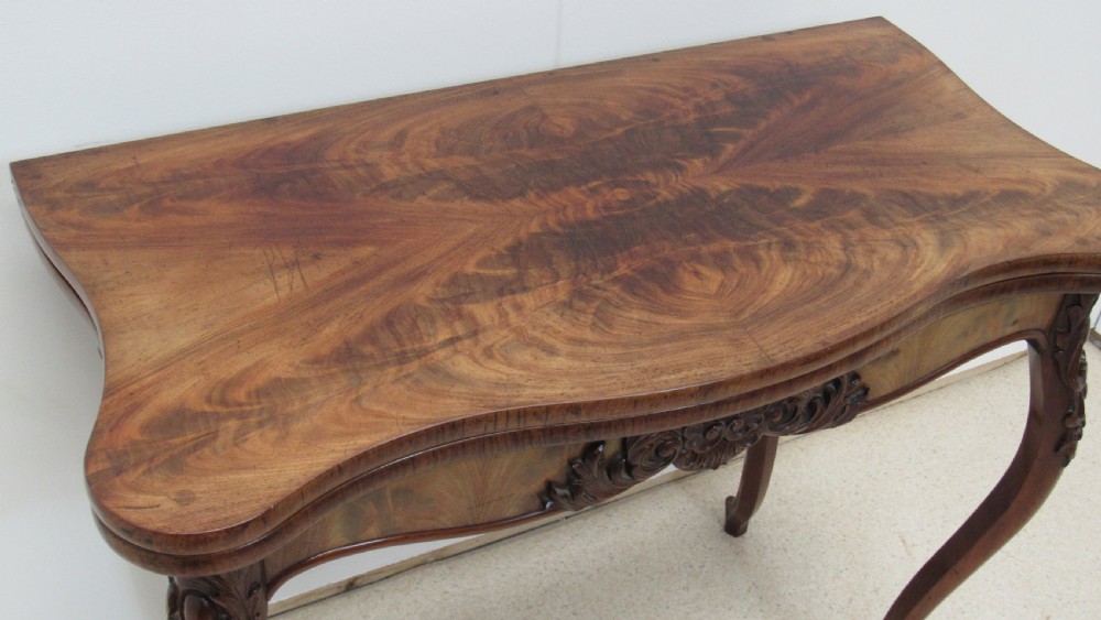 19THC mahogany tea table  View IV