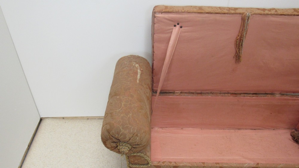 Unusual large ottoman  View VI