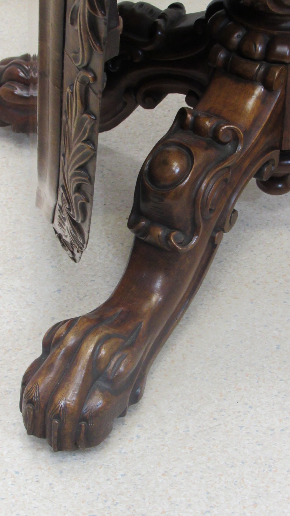 Superb walnut Irish centre table  View X