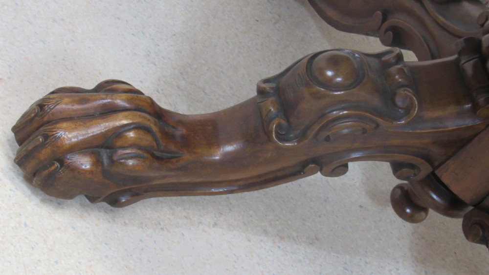 Superb walnut Irish centre table  View XV