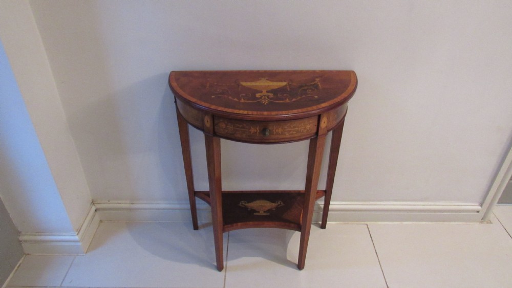 Superb inlaid console table 