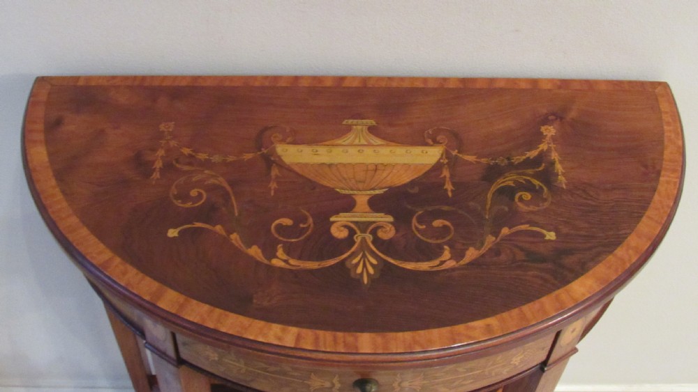 Superb inlaid console table  View X