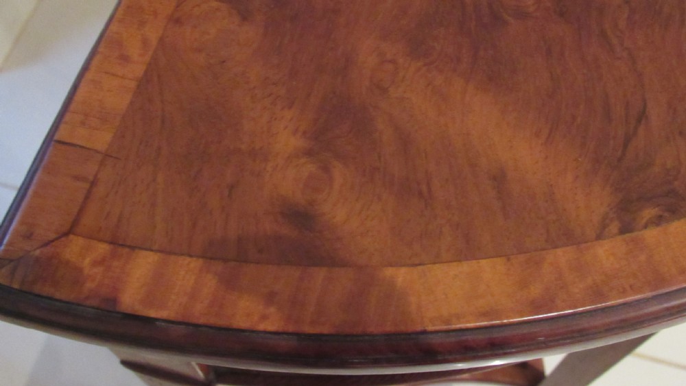 Superb inlaid console table  View XI
