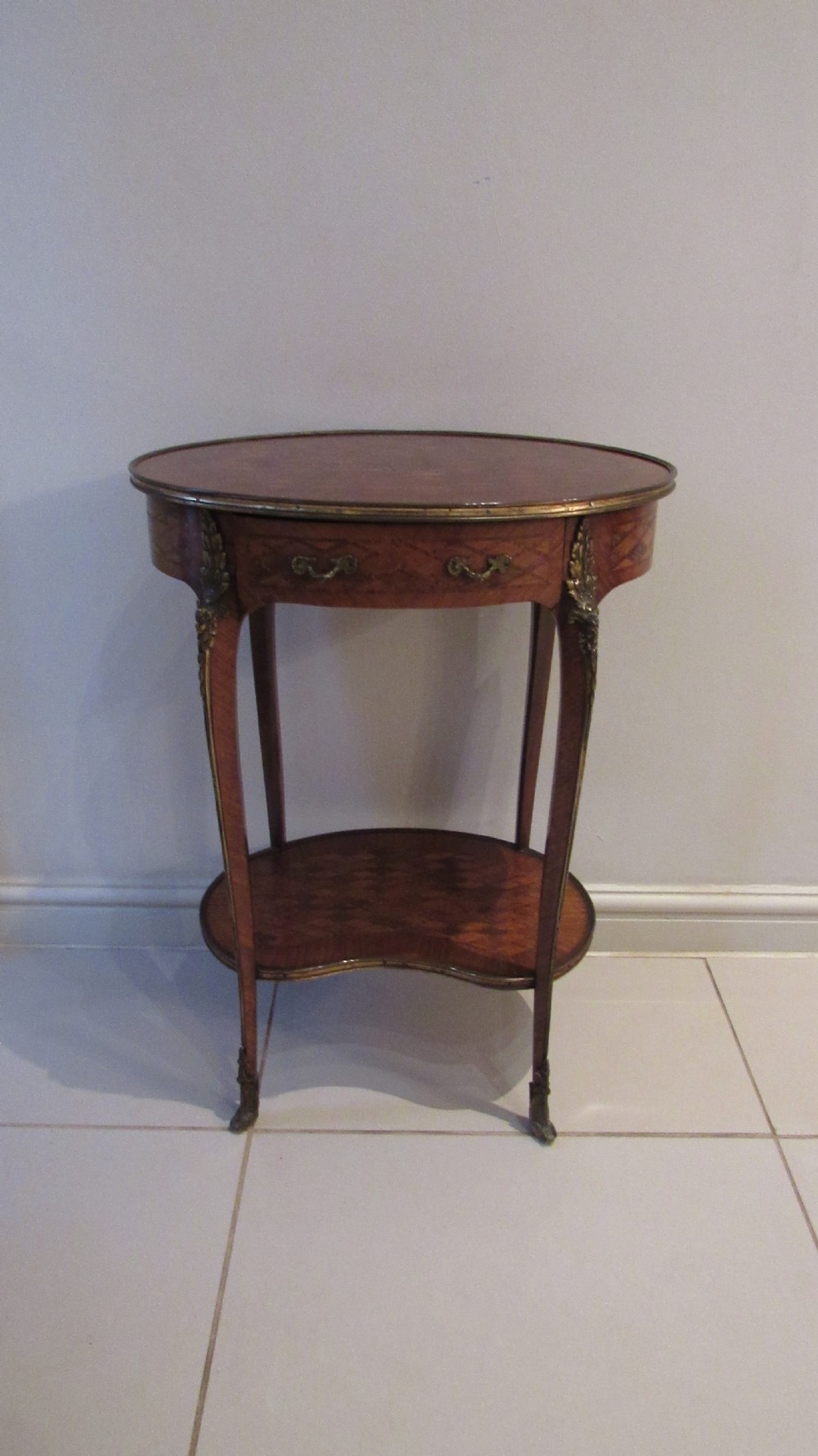 Beautiful lamp table View II